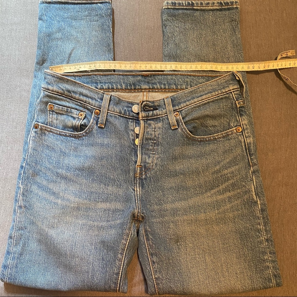 Levi’s high rise tapered jeans